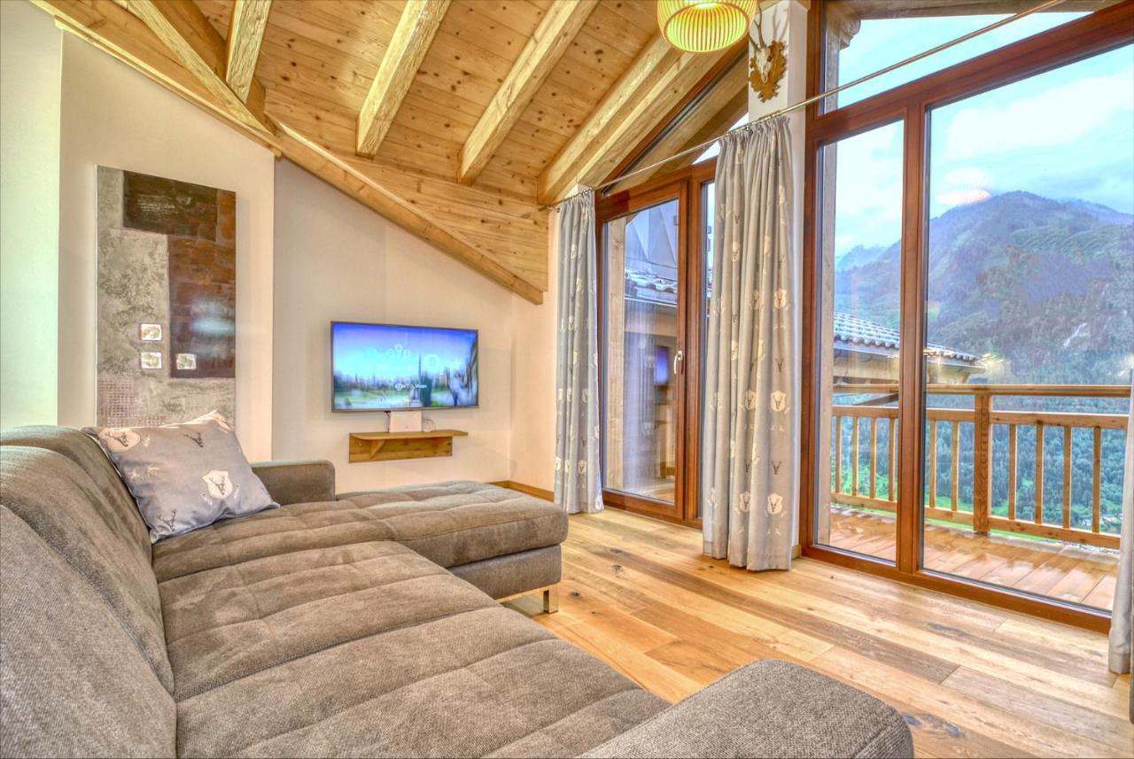Ski-In Ski-Out Chalet Maiskogel "Bergli" - By Alpen Apartments Капрун Экстерьер фото